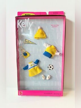 Barbie Fashion Avenue Kelly Soccer Star Fashion